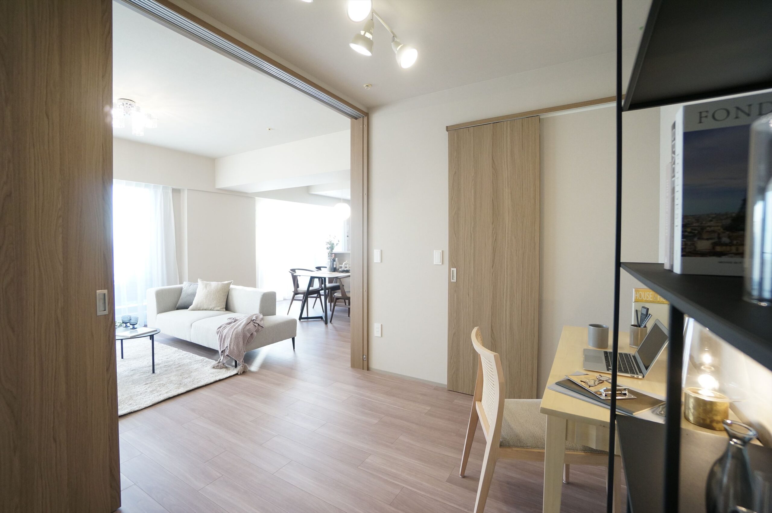 ロイヤルメドゥ香里園タワー